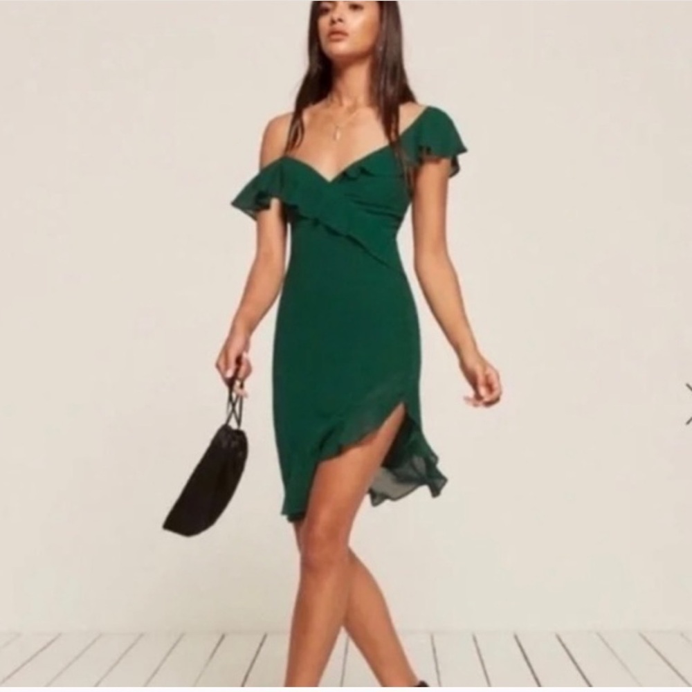 Reformation Adora bias cut one shoulder chiffon flutter Green Dress Sz 4